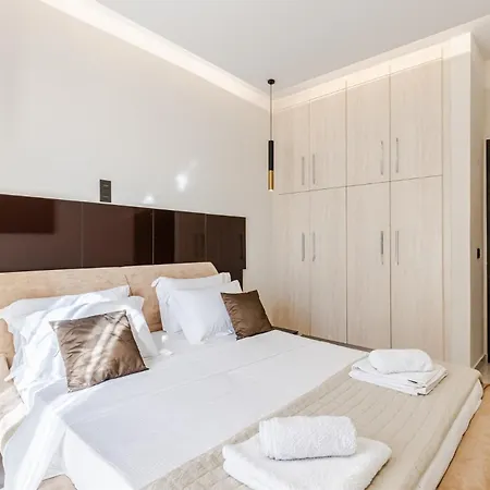Vivian'S Luxury Suite Monemvasia Exterior photo