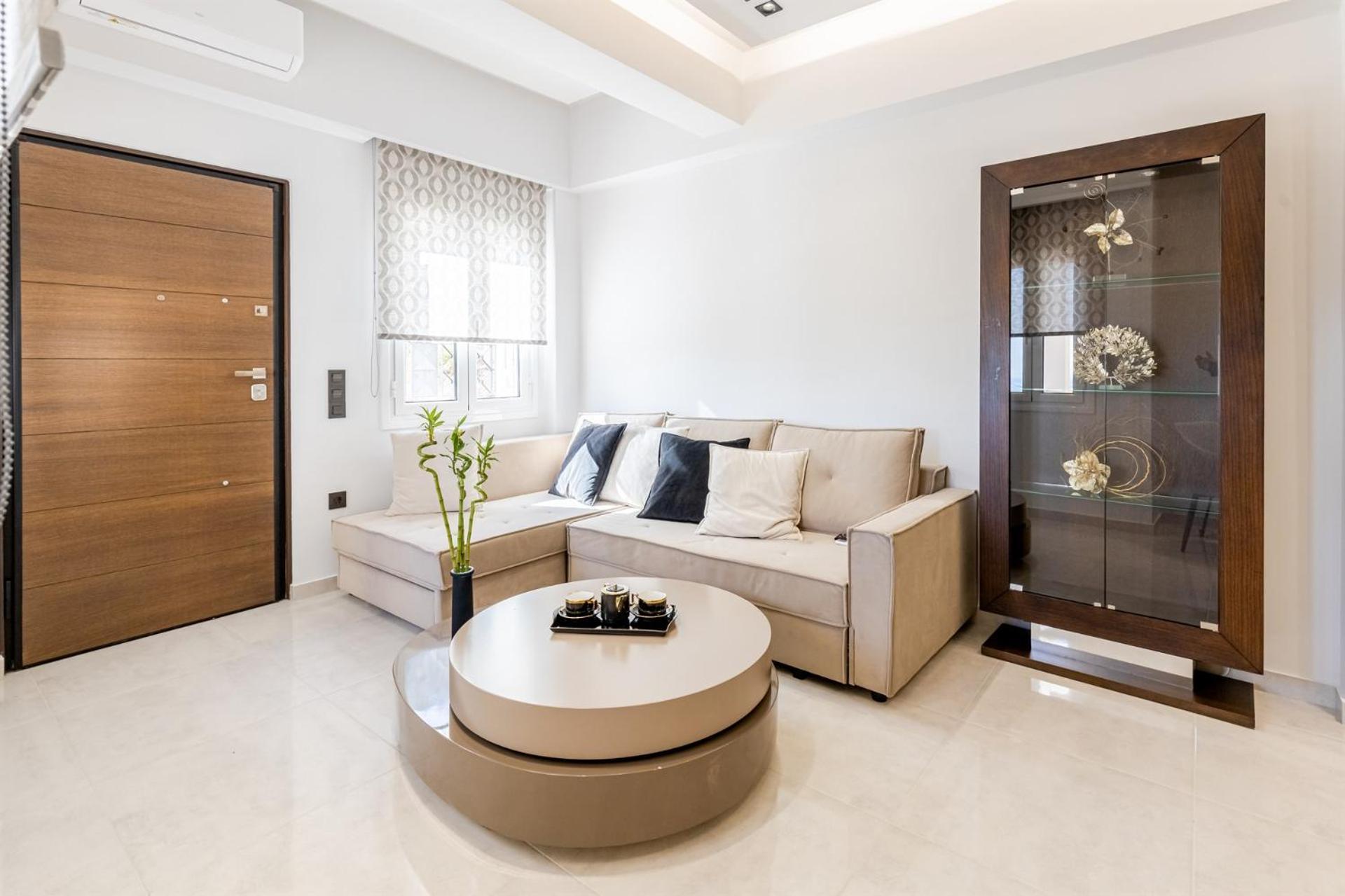 Vivian's Luxury Apartment